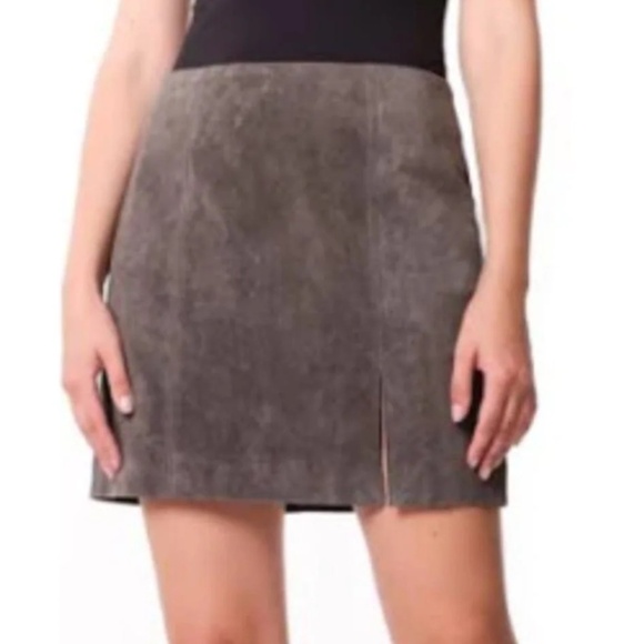 NWT BLANK NYC SUEDE MINI SKIRT IN "ROAD TRIP" - size 29 - Picture 1 of 4